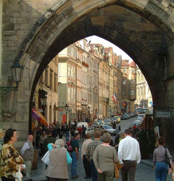 view_through_little_quarter_bridge_tower.jpg