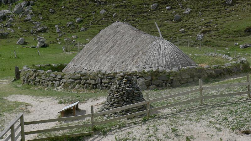 iron_age_village_bosta_beach_i_of_lewis.jpg